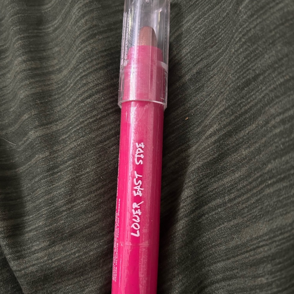 Lower East Side Pink Lipstick Vibrant Glossy Finish
